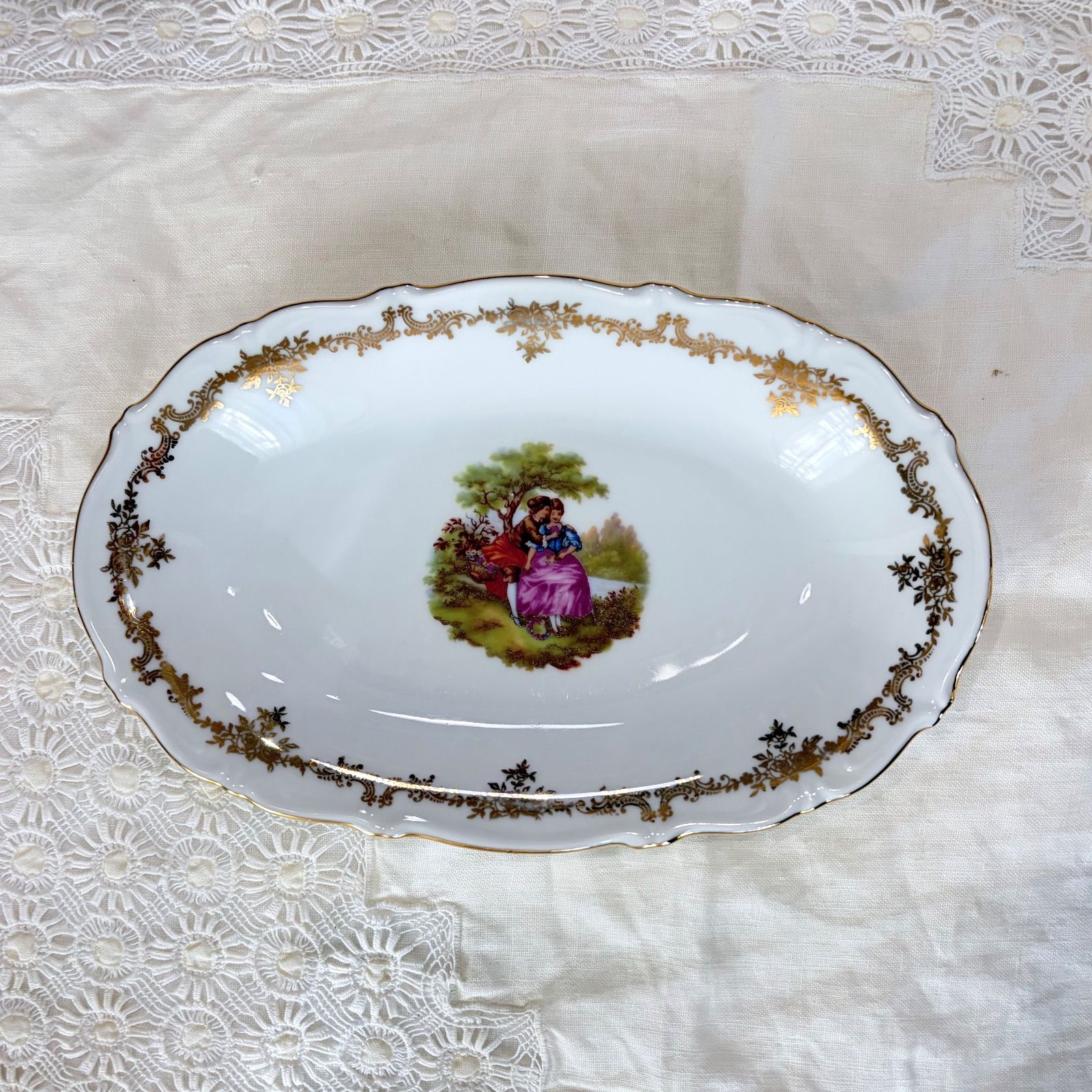 フランスビンテージ ラヴィエ 中世絵柄 磁器【221-A】 - メルカリ