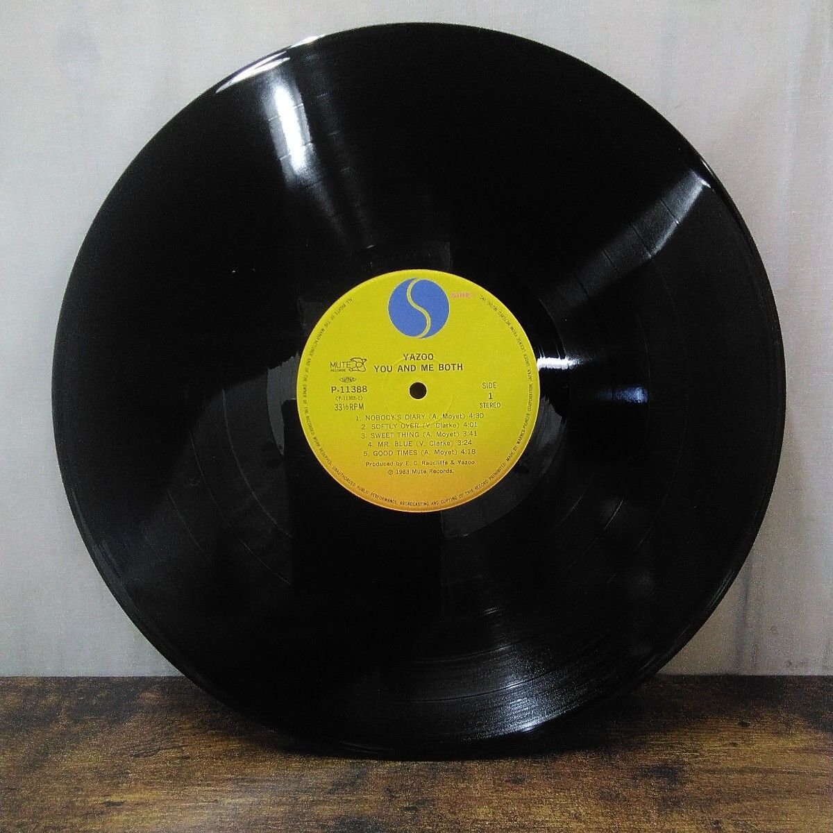 昭和レトロ ミュート LPレコード 洋楽 「ヤズー 愛にさよなら」帯あり