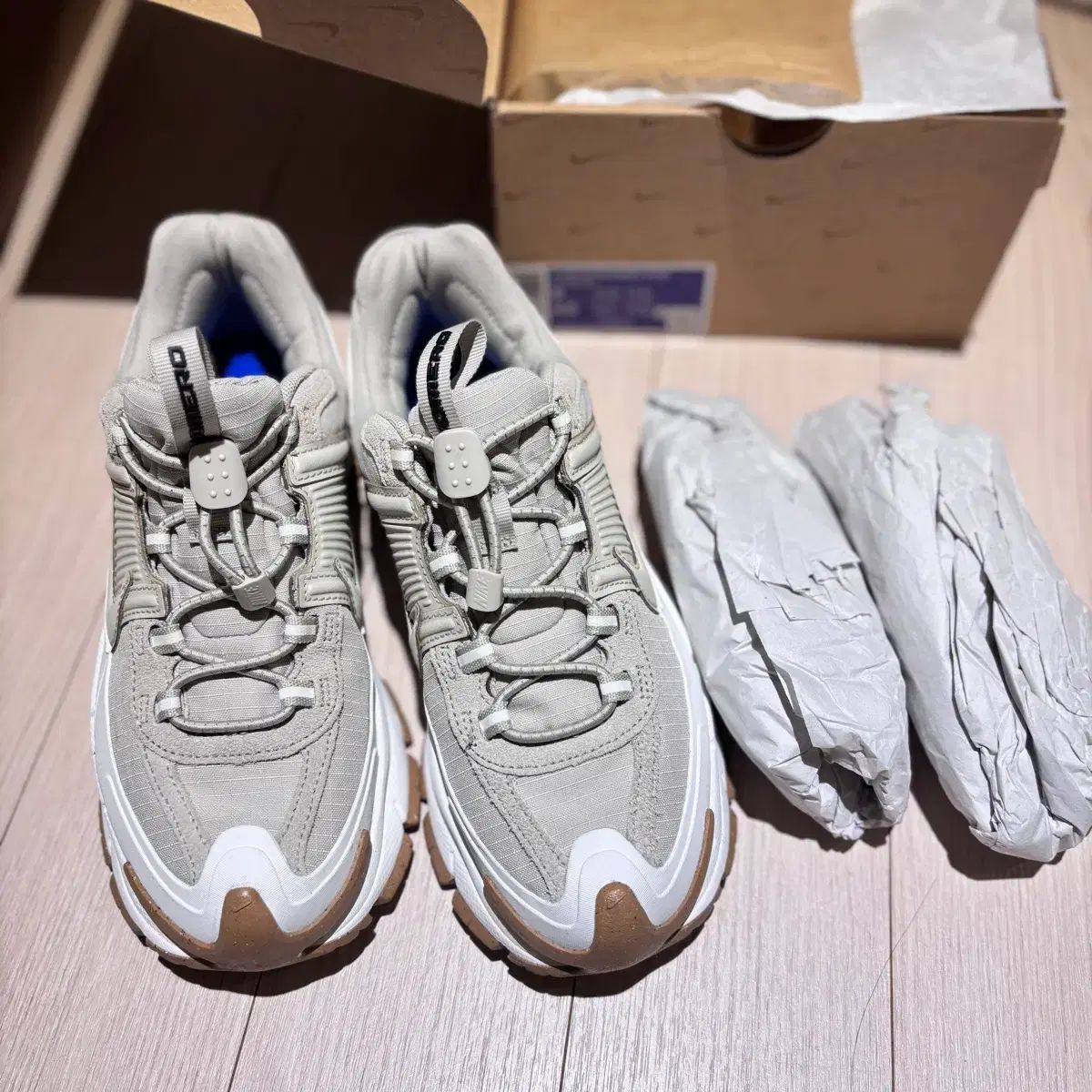 ナイキ ズーム ボメロ ウィンタライズ 230