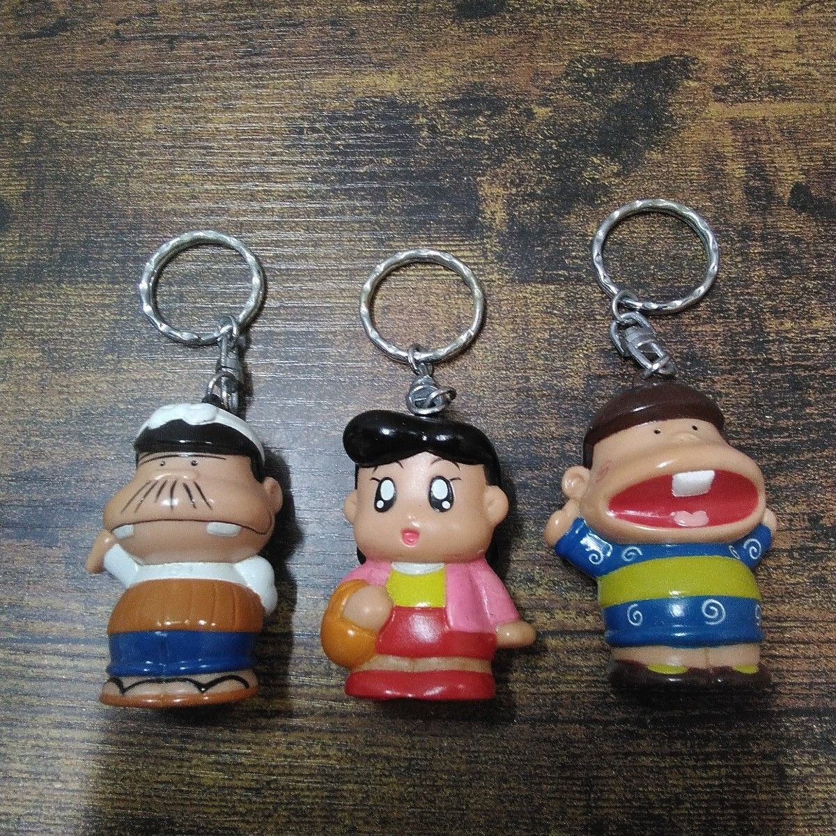 キーホルダー 昭和レトロ キーホルダー 「天才バカボン パパ、ママ