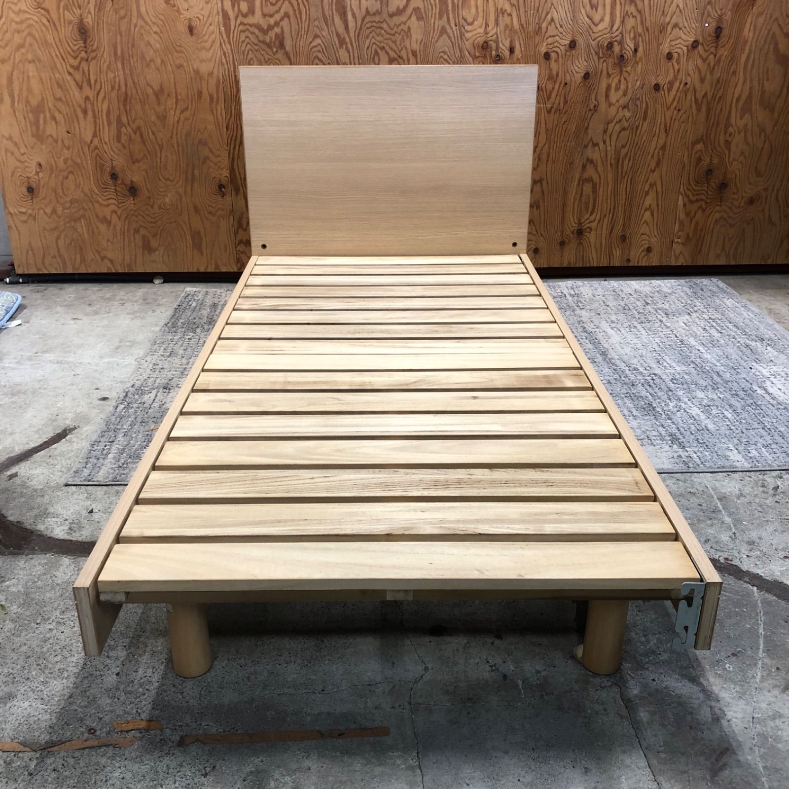 □【値下げ交渉可能】SIMMONS シモンズ ベッドフレーム セール