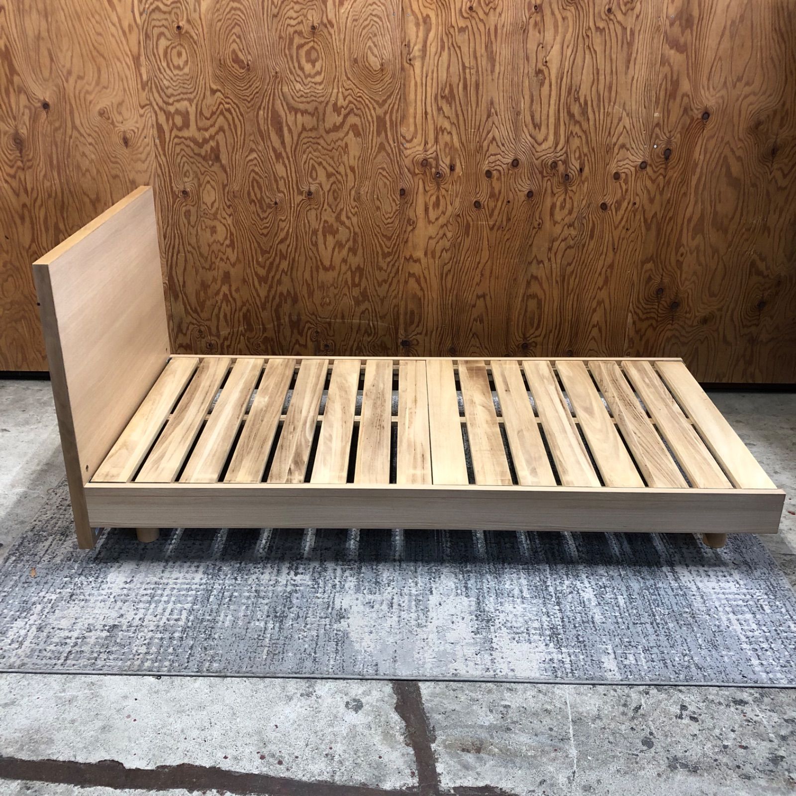 □【値下げ交渉可能】SIMMONS シモンズ ベッドフレーム シングルサイズ