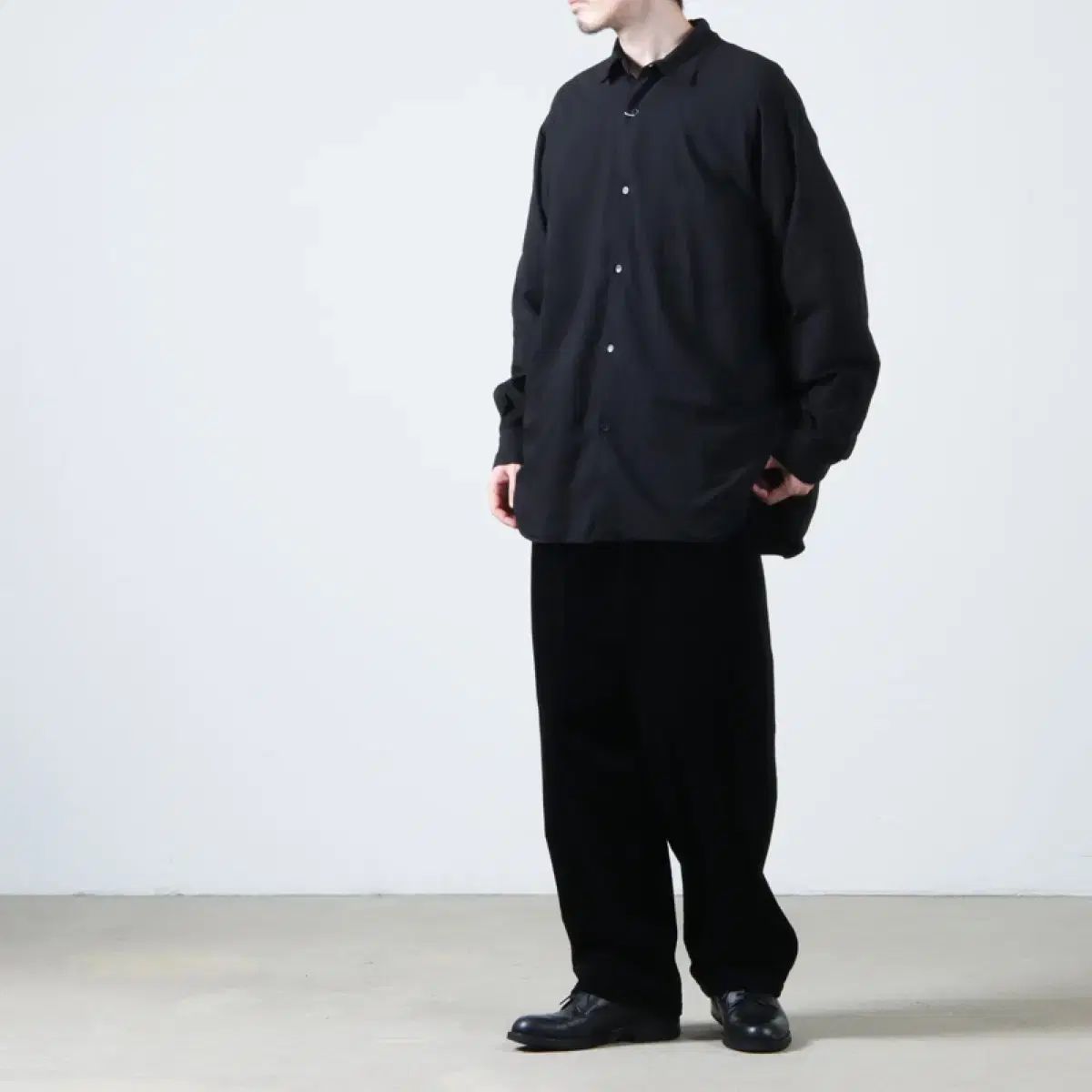 5 コモリ 24 SS KHADI コットン シャツ ブラック その他 長袖シャツ シャツ