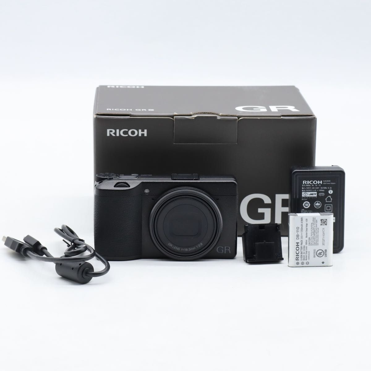 RICOH GR DIGITALⅢ（ショット数585回） ショット数3,585】RICOH GR III 高画質 APS-C センサー搭載 コンパクト