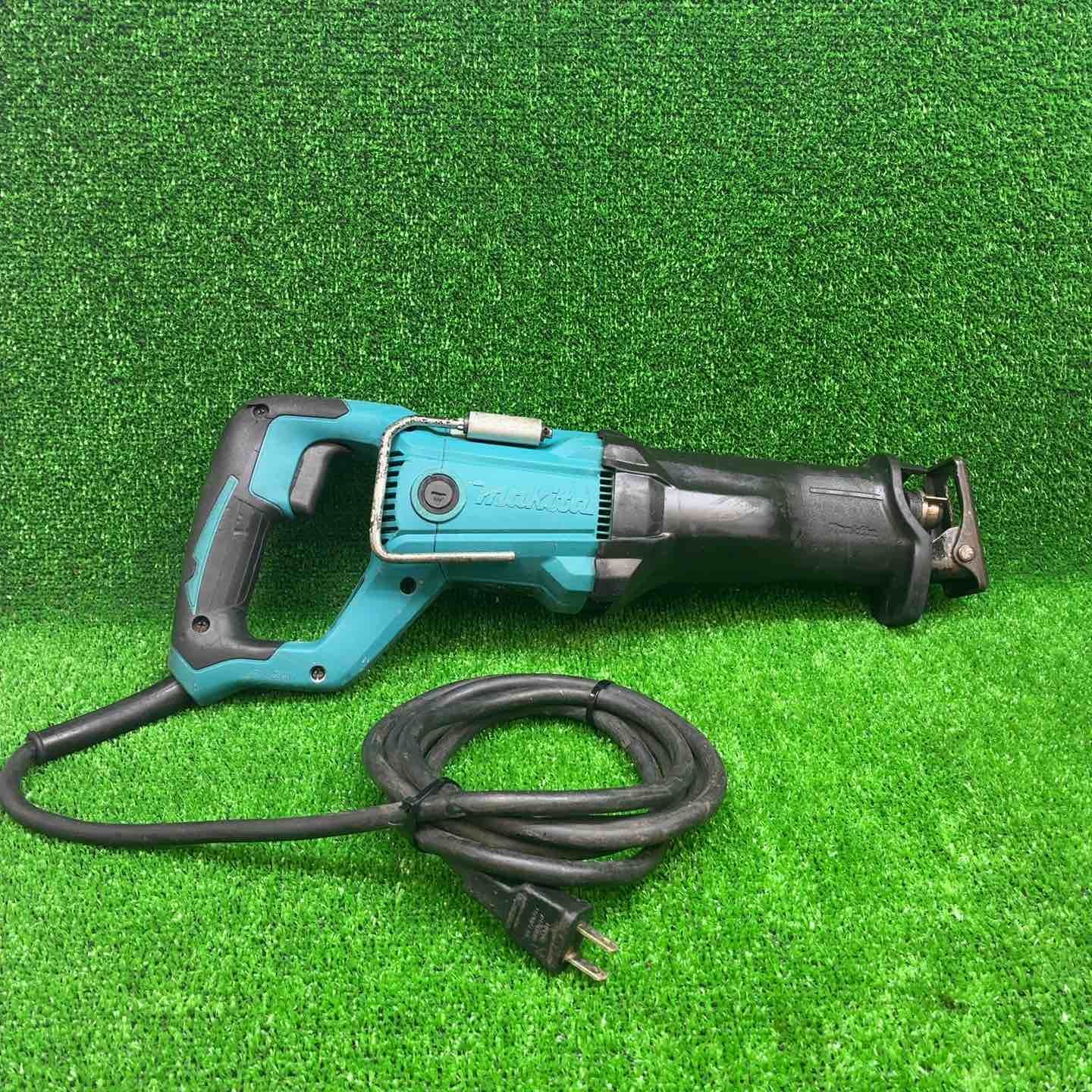 マキタ makita レシプロソー JR 3051 T