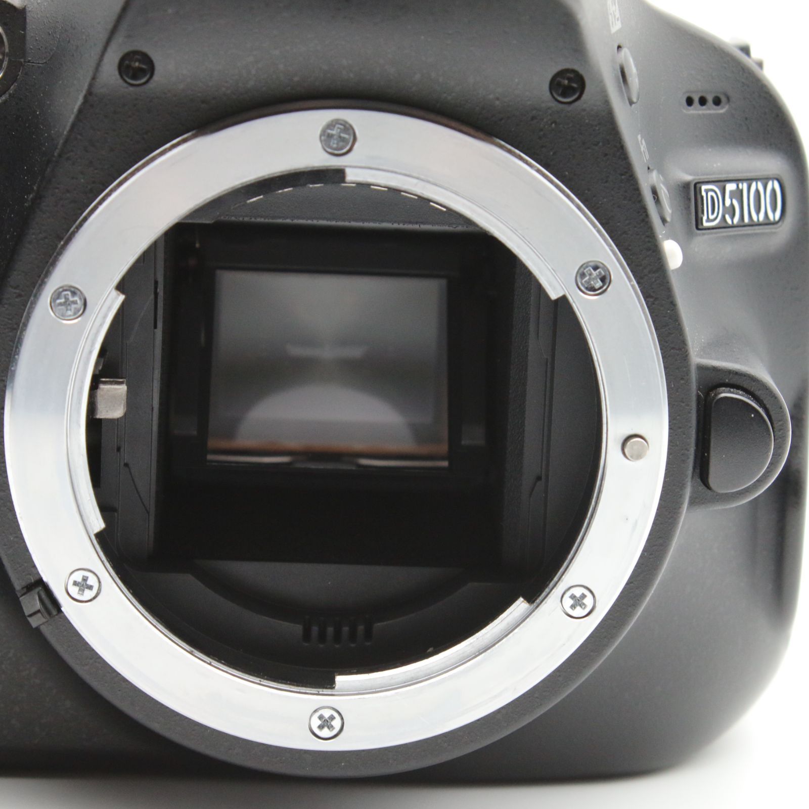 ★わずか2908ショット・極上品★ ニコン Nikon D5100 レンズセット ☆わずか2908ショット・極上品☆ ニコン Nikon D5100 レンズセット