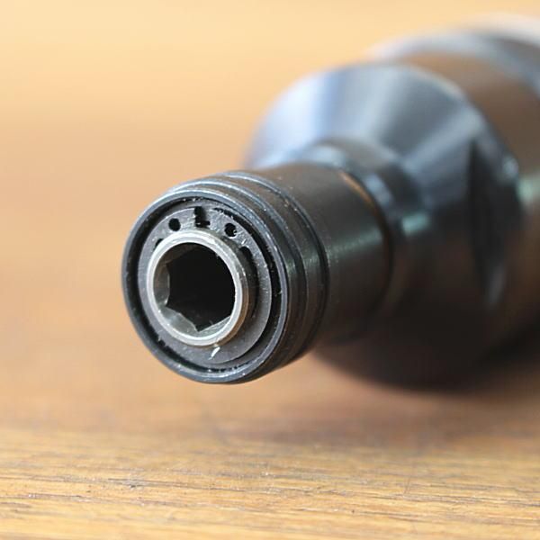 インパクトドライバー