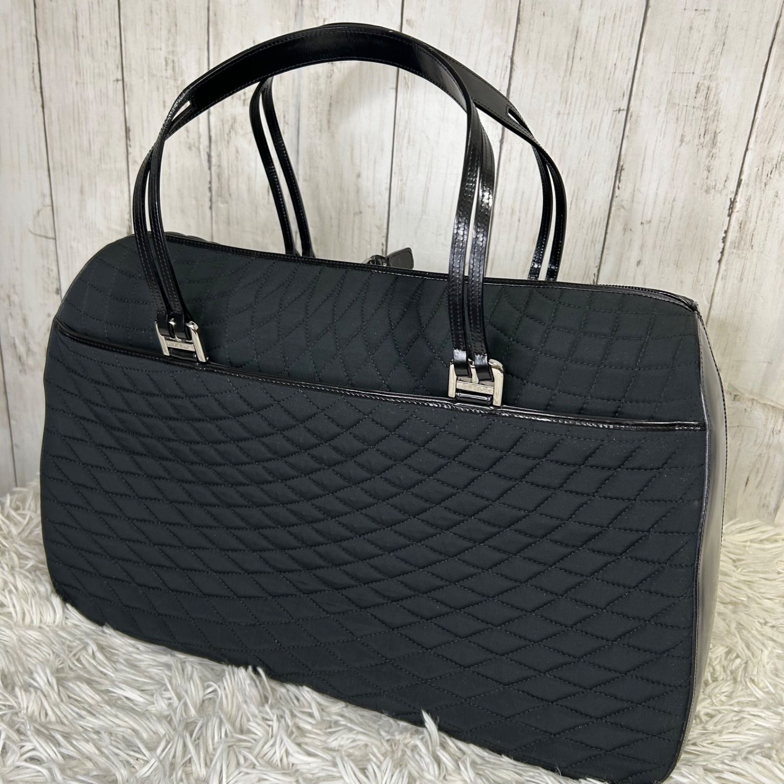 BALLY バリー ナイロン ボストンバッグ ロゴ ブラック キルティング 大 