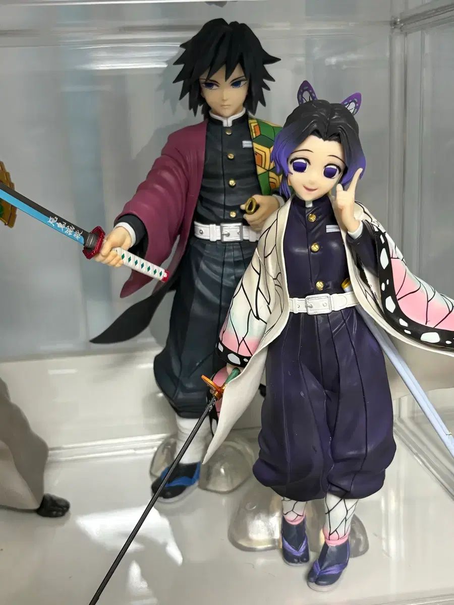 一番くじ 柱合会議・蝶屋敷編 OB1 伊黒 小芭内 B賞、SN1 実弥 A賞、GI1