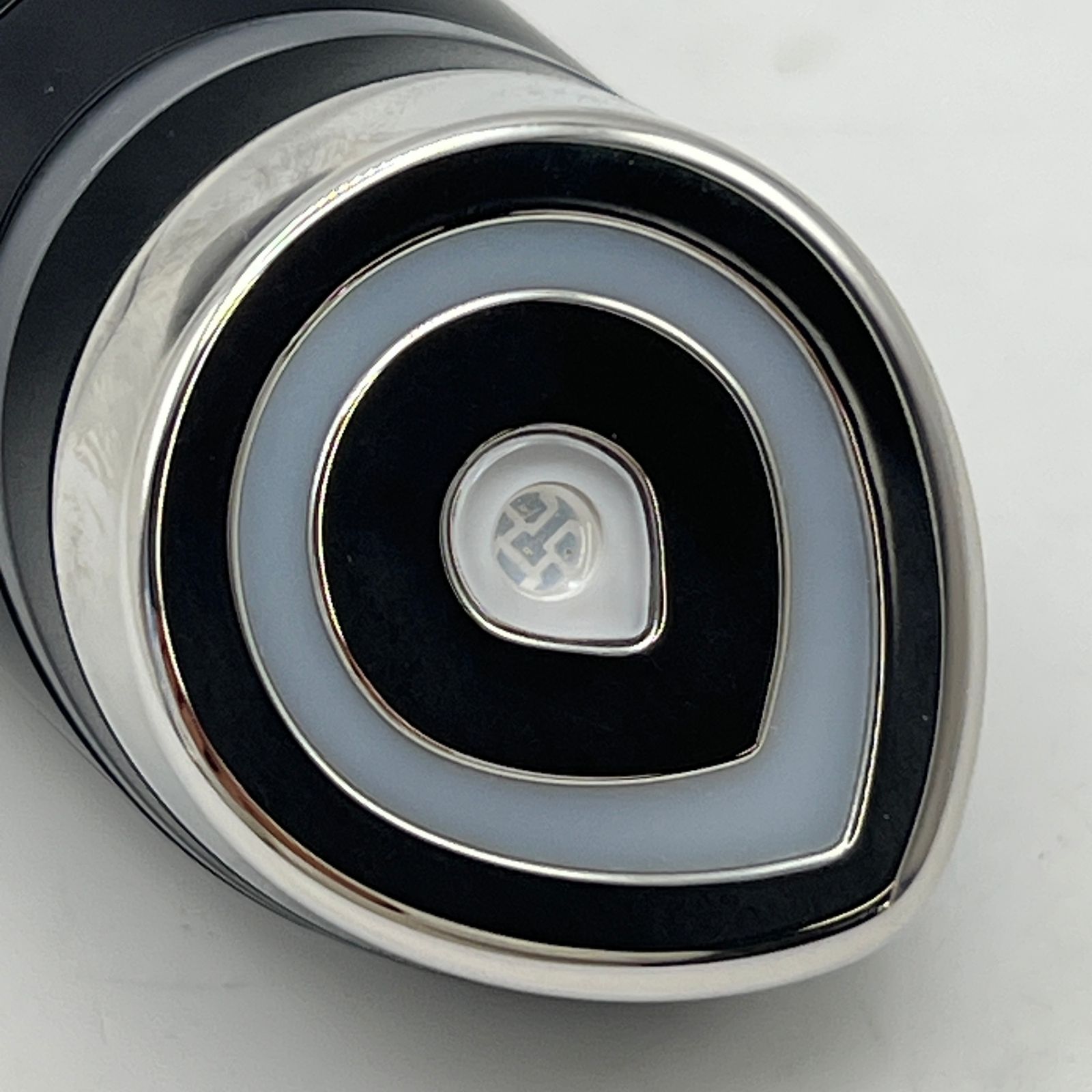  MEDICUBE AGE-R ブースタープロ ME-BPRO 美顔器 EMS メディキューブ 本体 美顔器 美容器 ボディ フェイスケア