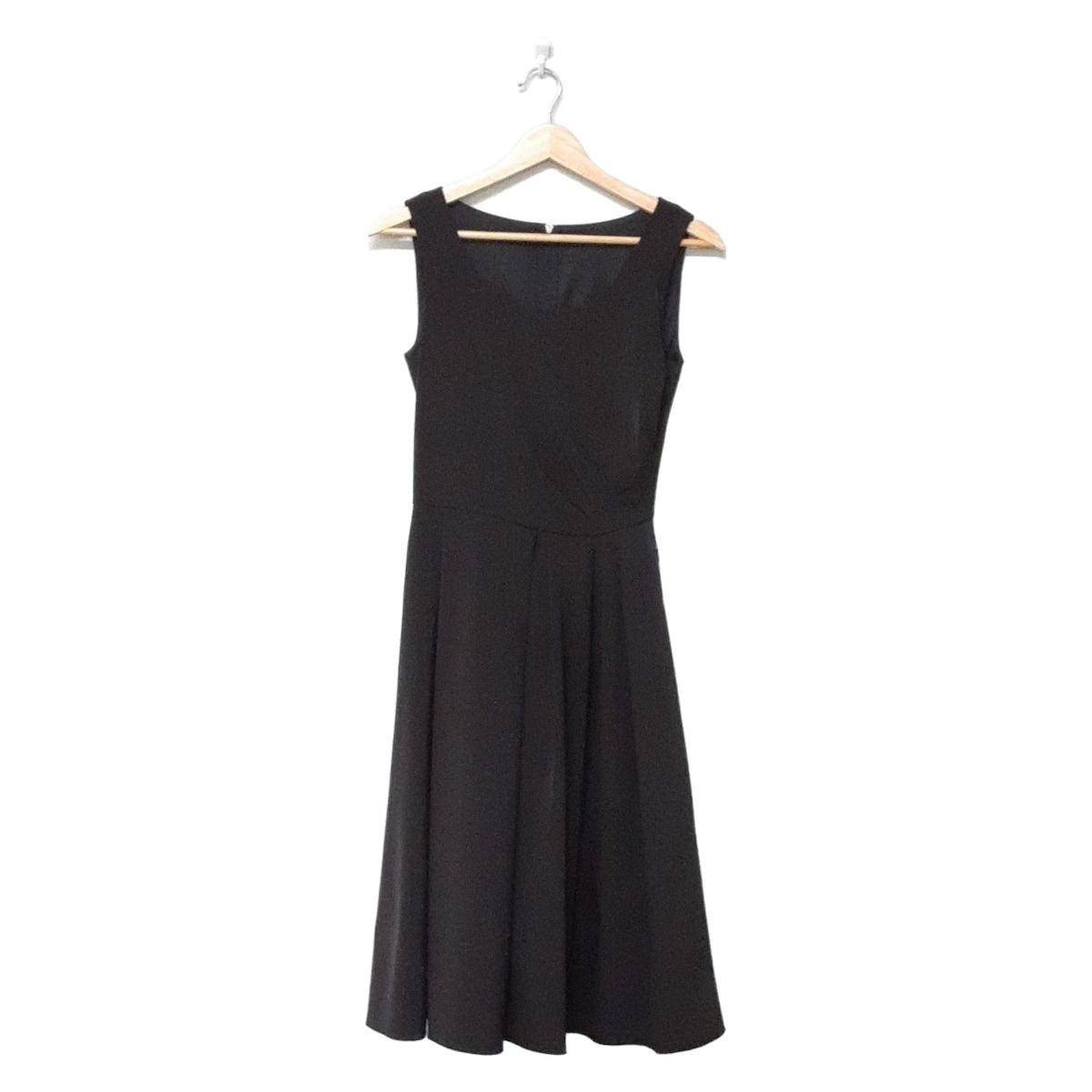 FOXEY NEW YORK(フォクシーニューヨーク) ワンピース サイズ38 M レディース美品 - 22641 黒 ノースリーブ/ひざ丈