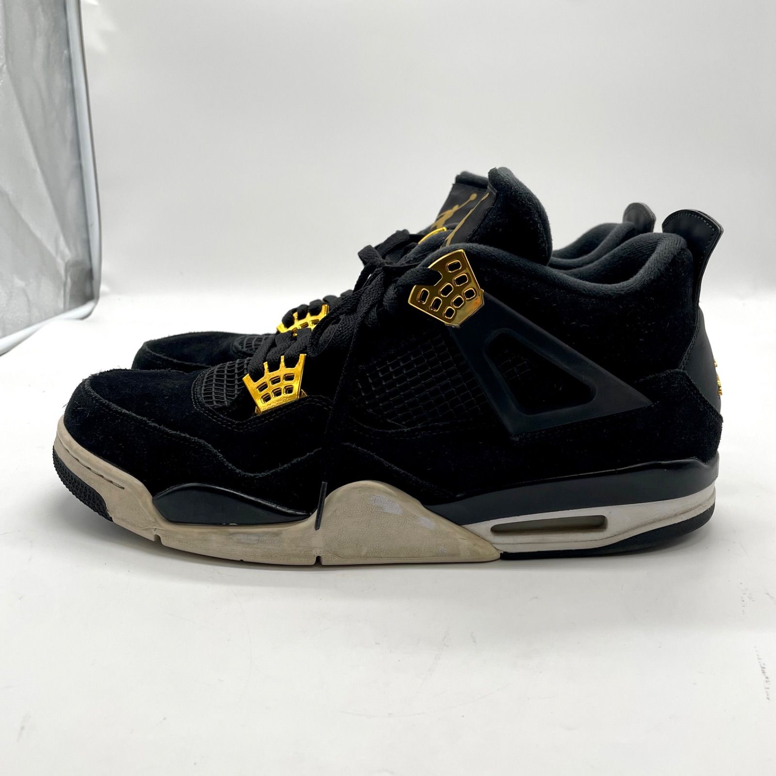 Royalty オーバーモールディング