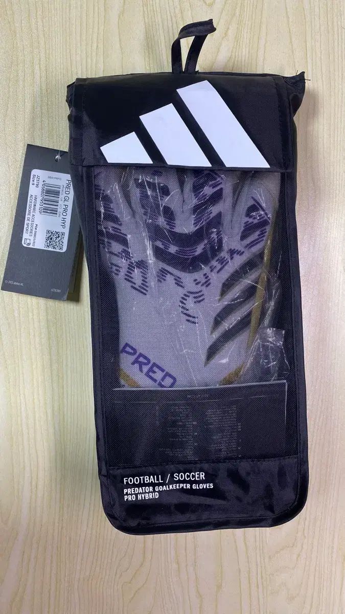 アディダス キーパーグローブ プレデター ハイブリッド プロモ 9号