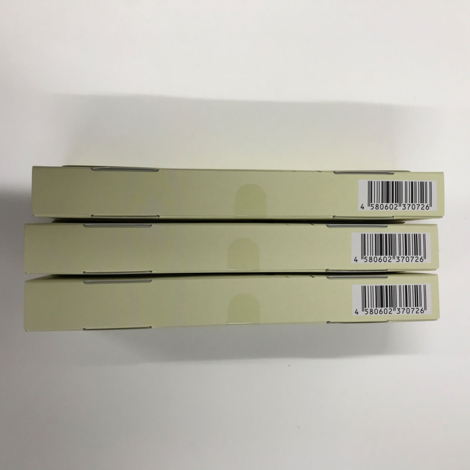 V916 K VinnaC ビンナシー PVC スキンセラム <美容液> 0.7ml×20包 計3