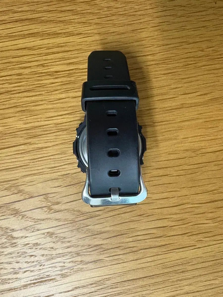 MHL マーガレットハウエル x ジーショック 時計