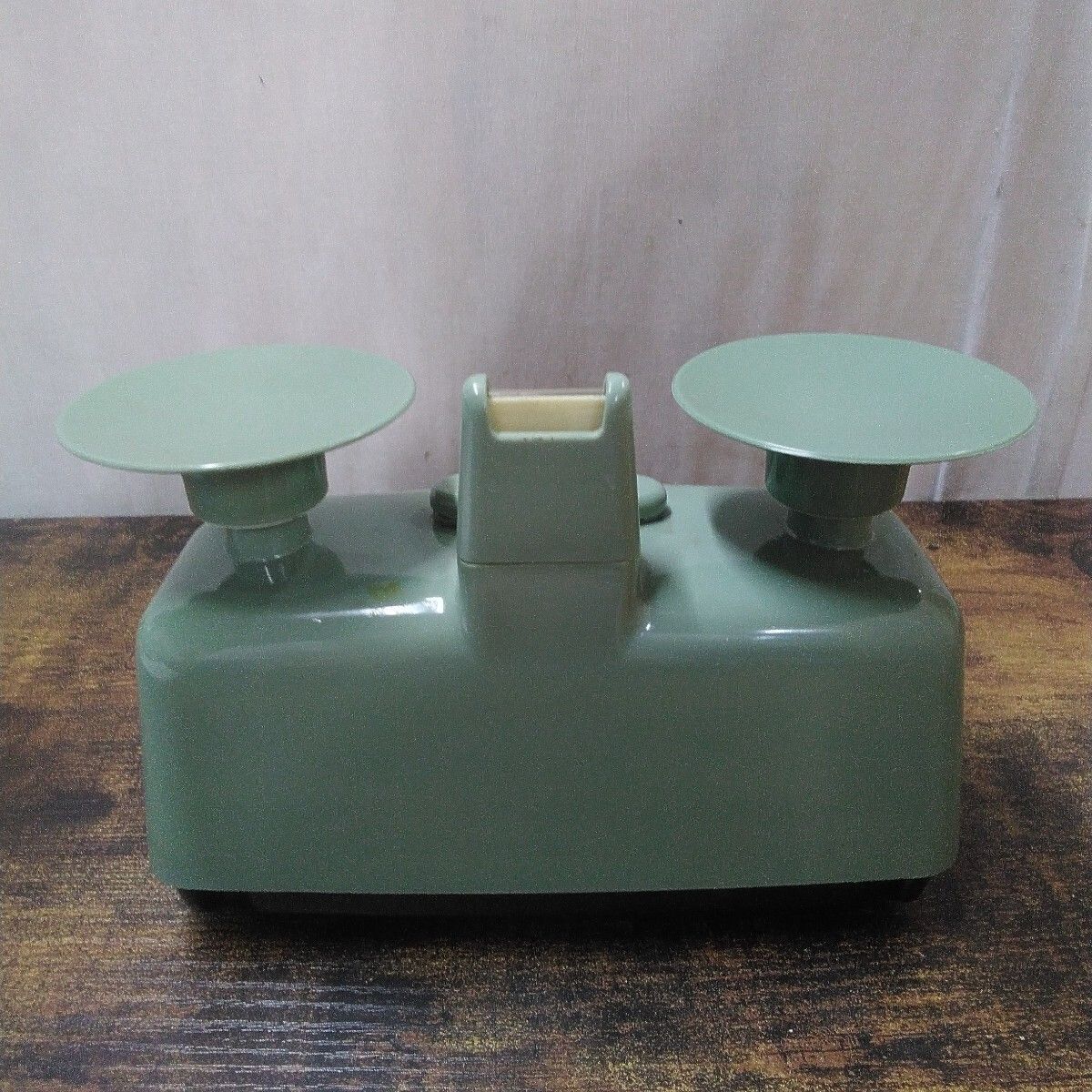 昭和レトロ 村上衡器 天秤 「村上式上皿天秤M型」箱付き。長期保管品