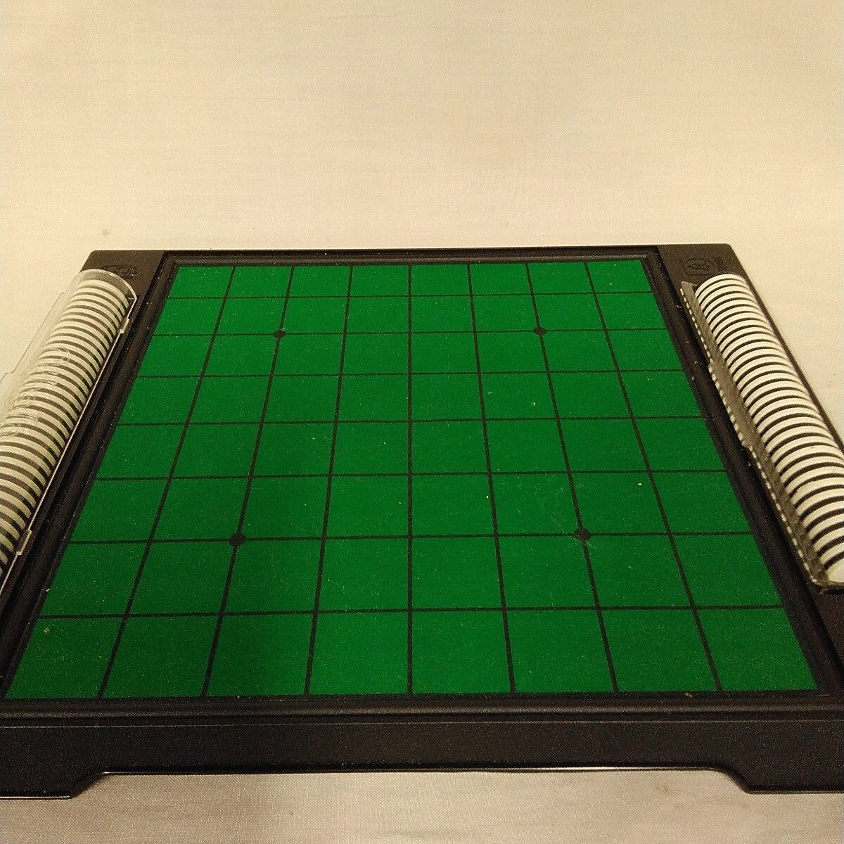 昭和レトロ/オセロゲーム/ ボードゲーム/コマ46個/中古品/長期保管品