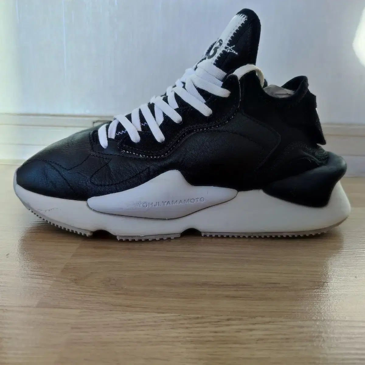Y-3 YOHJI YAMAMOTO ヨウジヤマモト ブラック スニーカー ユニセックス 