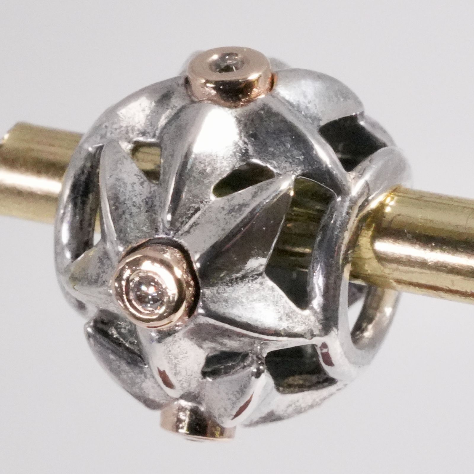 パンドラ ステラスター オキシダイズドチャーム 14 K ダイヤ25-2625