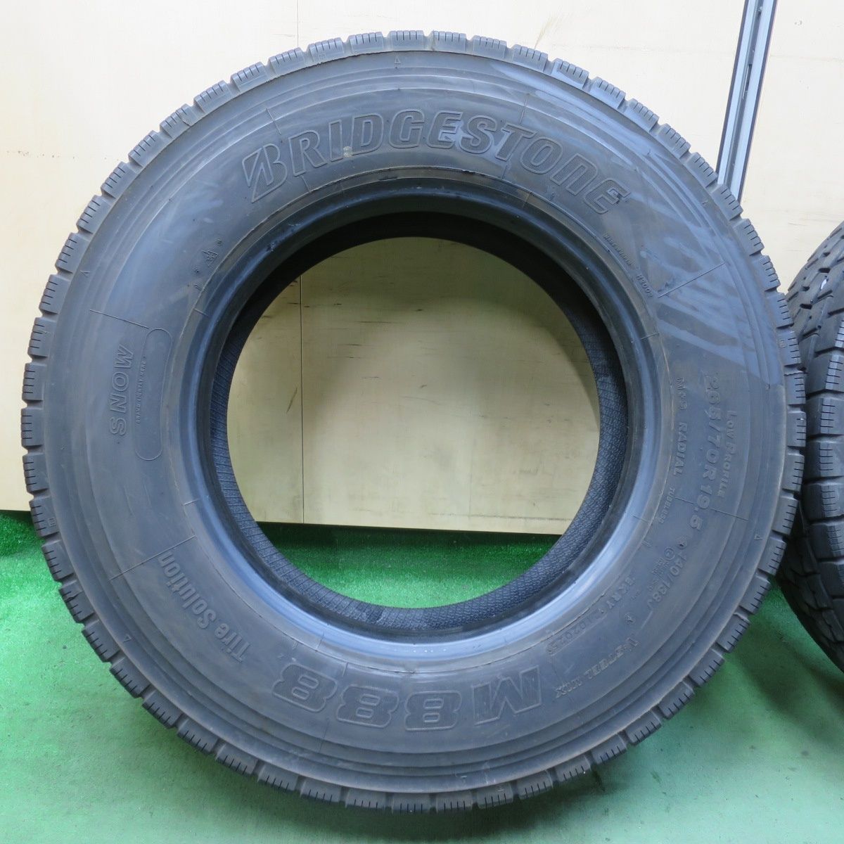  バリ溝 25年 9分 2本 トラック タイヤ 265 70 R 19 5 140 138 J ブリヂストン M 888 ミックス オールシーズン 5インチ 5120408イスタ その他 タイヤ