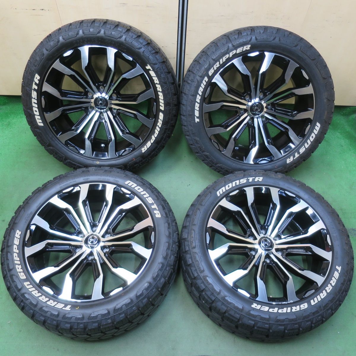 23年 キレイ GXL 106 265 50 R 20 モンスタ TERRAIN GRIPPER ホワイトレター レーベンハート 20インチ PCD 139 7 6 H 5120401イノ