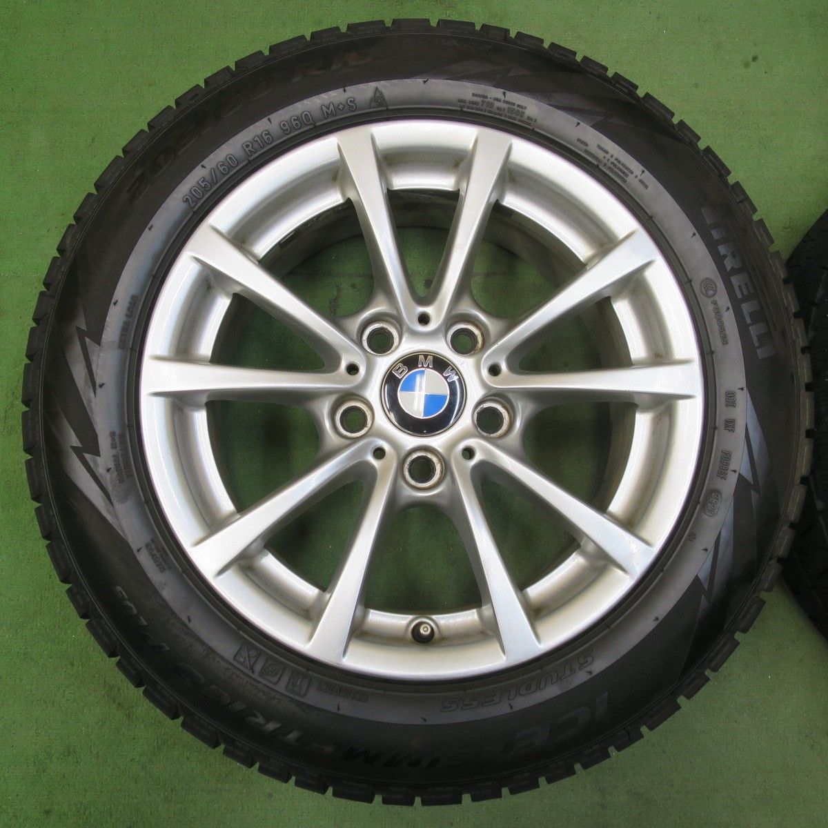 BMW F30 205/60R16 スタッドレスホイールセット ピレリ 2024 4本価格！21年☆BMW 3シリーズ F30 F31 純正 205/60R16 スタッドレス