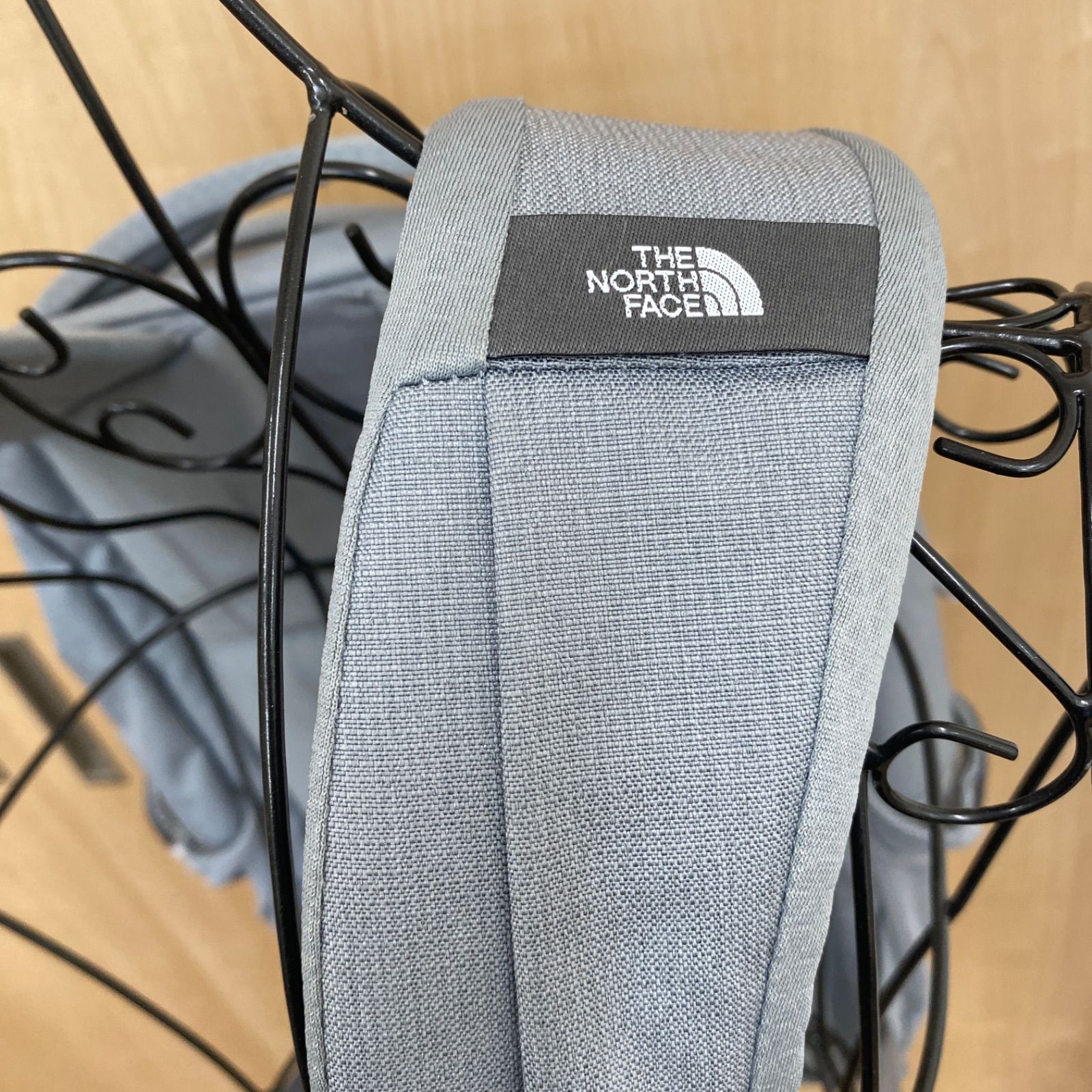 美品】ノースフェイス Vault ヴォルト バックパック グレー 管理番号 
