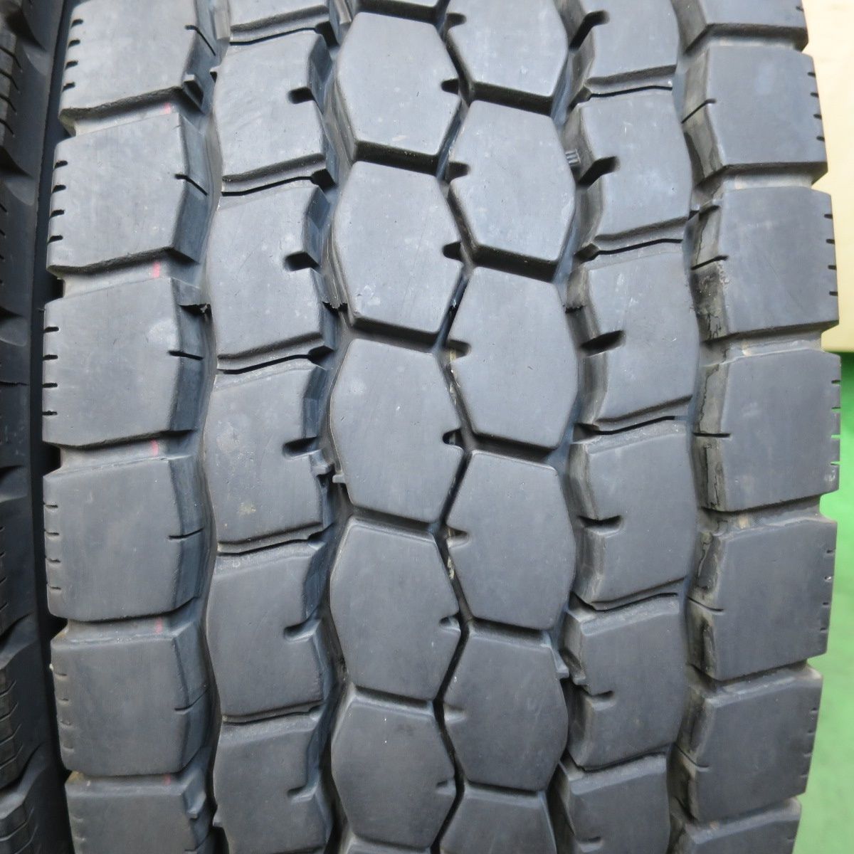  バリ溝 25年 9 5分 2本 トラック タイヤ 265 70 R 19 5 140 138 J ブリヂストン M 888 ミックス オールシーズン 5インチ 5120407イスタ その他 タイヤ