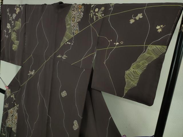 平和屋本店○極上 創業460年・千總 訪問着 刺繍 立波花文 滅紫色地