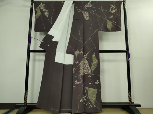 平和屋本店○極上 創業460年・千總 訪問着 刺繍 立波花文 滅紫色地