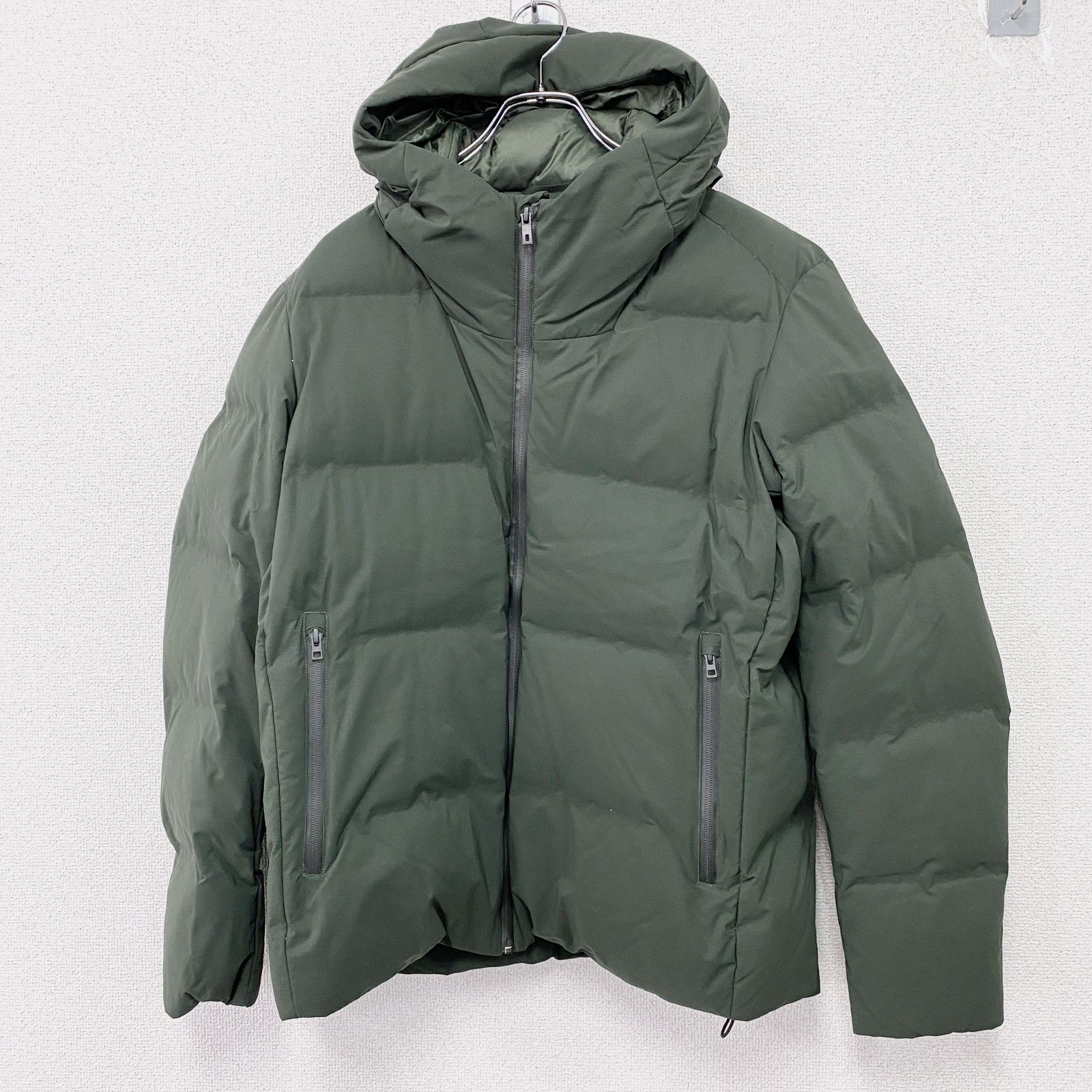 古着 used UNIQLO ユニクロ シームレスダウンパーカー ナイロン 