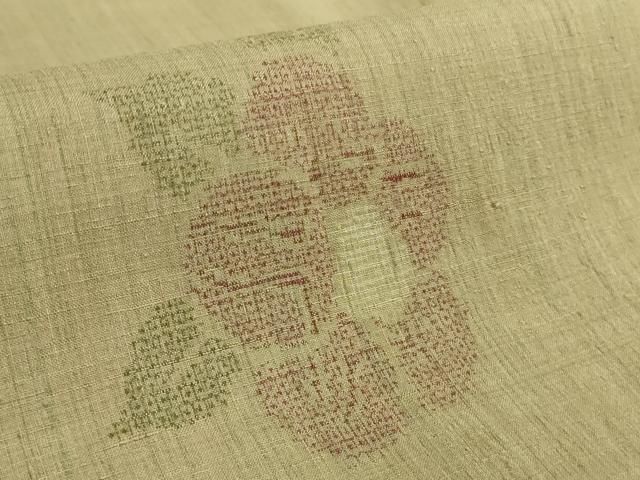 平和屋本店○極上 本場結城紬 重要無形文化財 160亀甲 飛び亀甲柄 椿