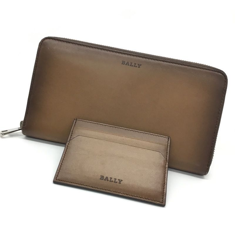 新品同様 ＊ BALLY バリー ストライプ ラウンドジップ 長財布 ブラウン 新品同様 ＊ BALLY バリー ストライプ ラウンドジップ 長財布 ブラウン