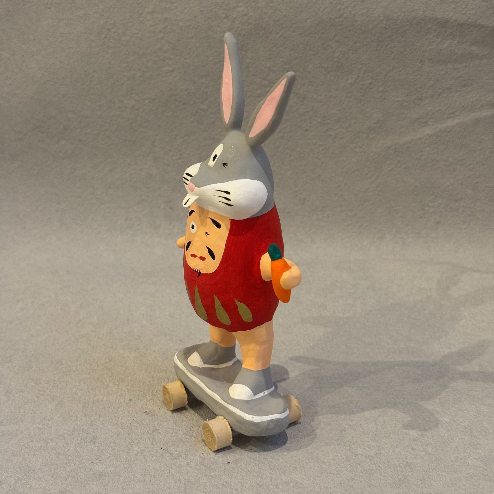 希少卯年限定 寿印 スケボーだるま 達磨 うさぎフード × にんじん 張子