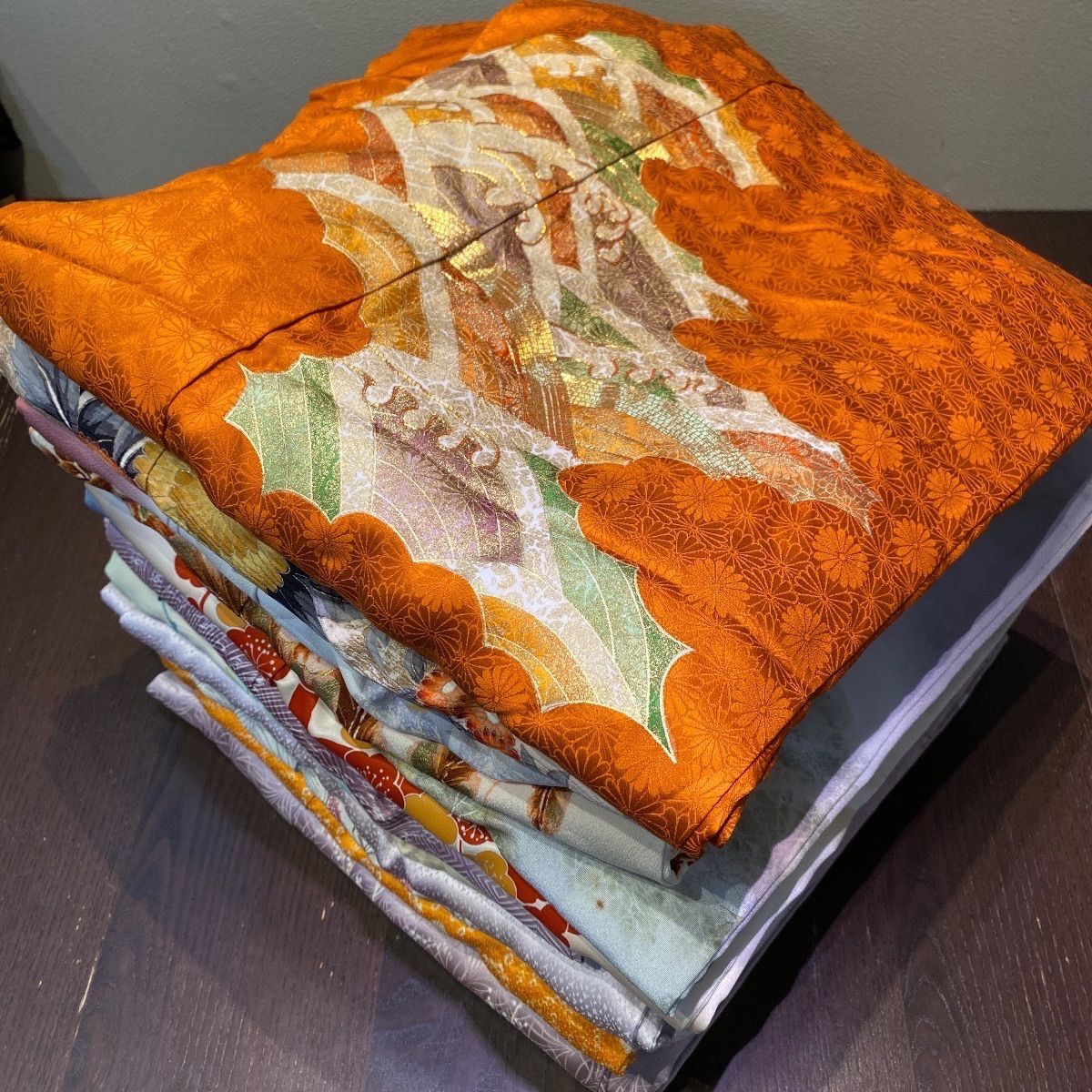 まとめ売り】正絹訪問着15枚 リメイク素材 ハンドメイド向け - メルカリ