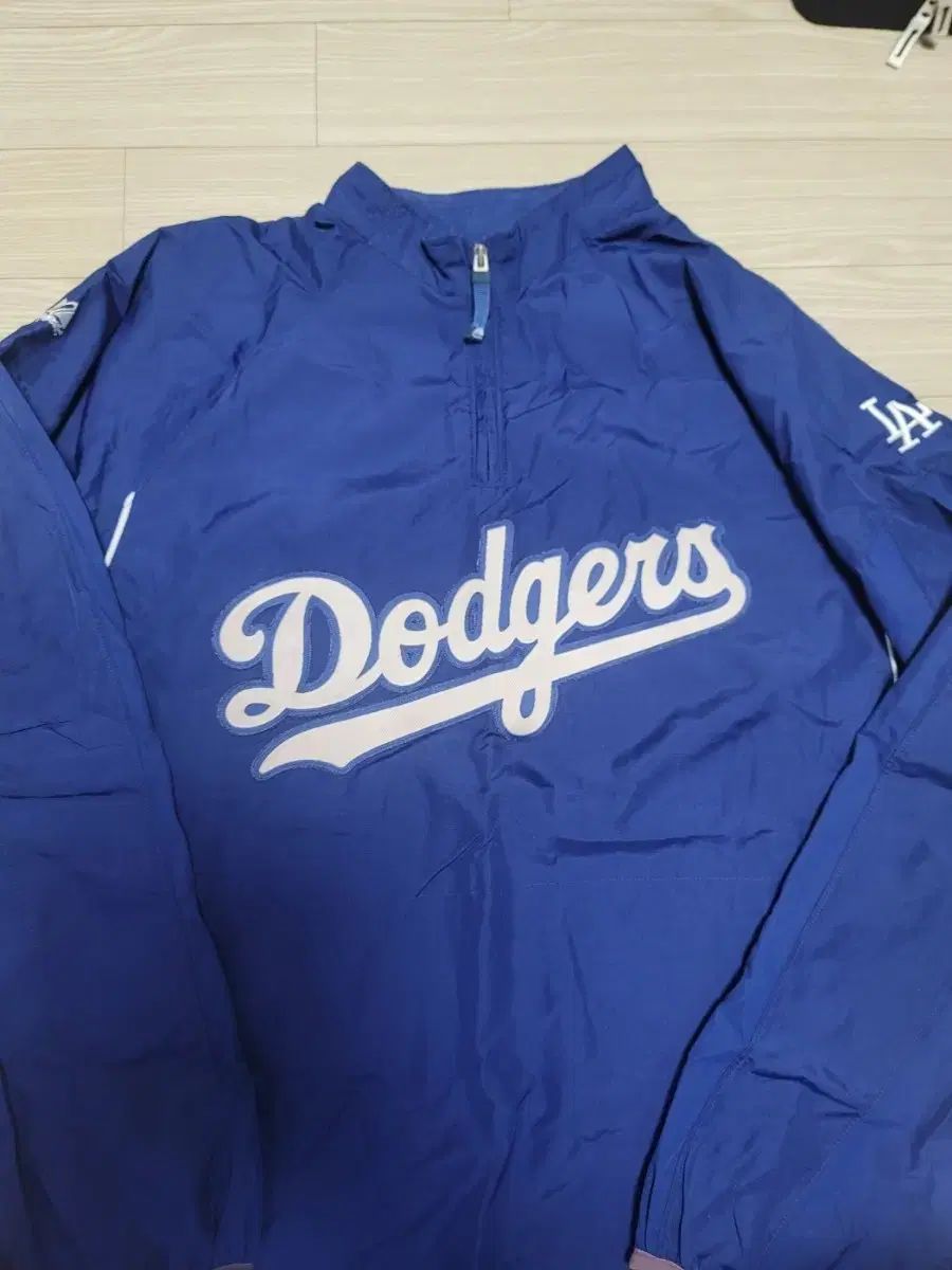 L マジェスティック ドジャーズ ウォームアップ ジャケット