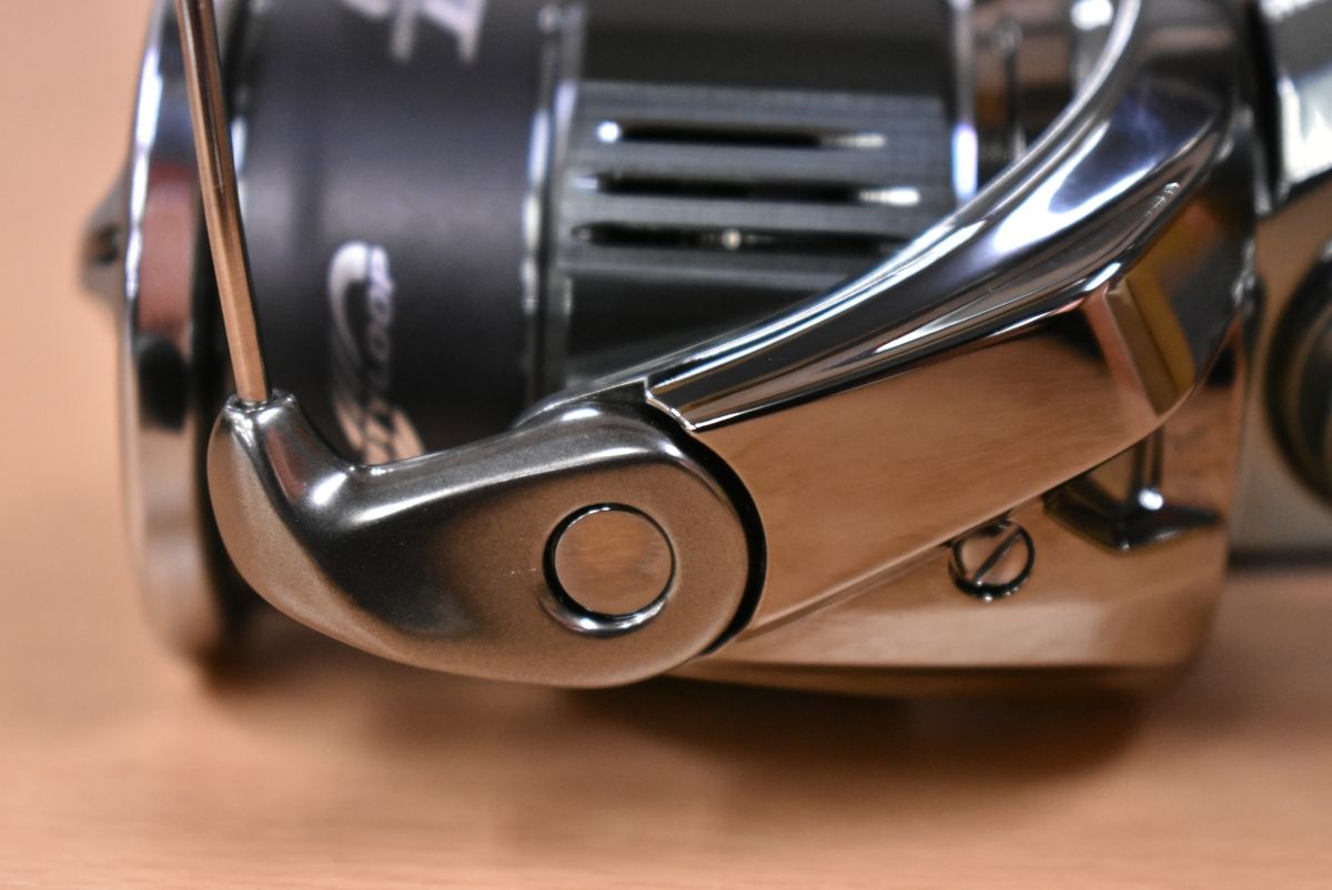 シマノ 22 ステラ ♥品 SHIMANO STELLA スピニングリール ダブルハンドル エギング アオリイカ