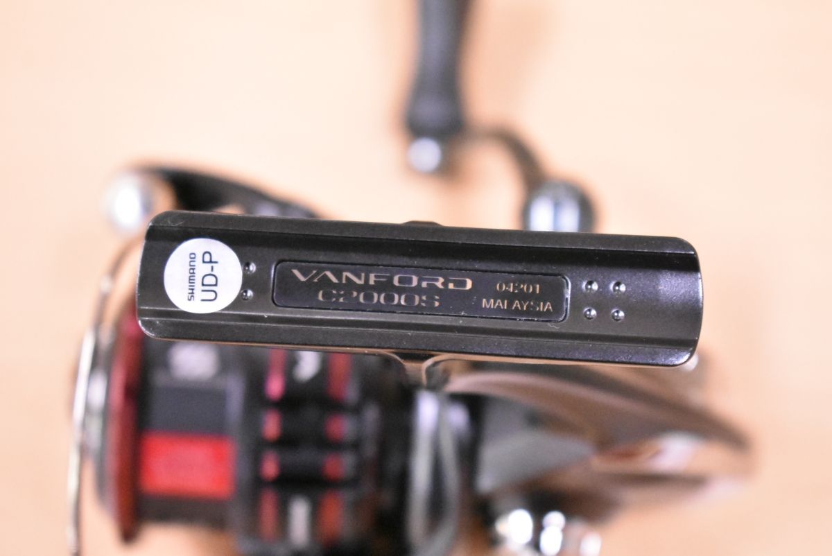 シマノ 20 ヴァンフォード C2000S SHIMANO VANFORD スピニングリール
