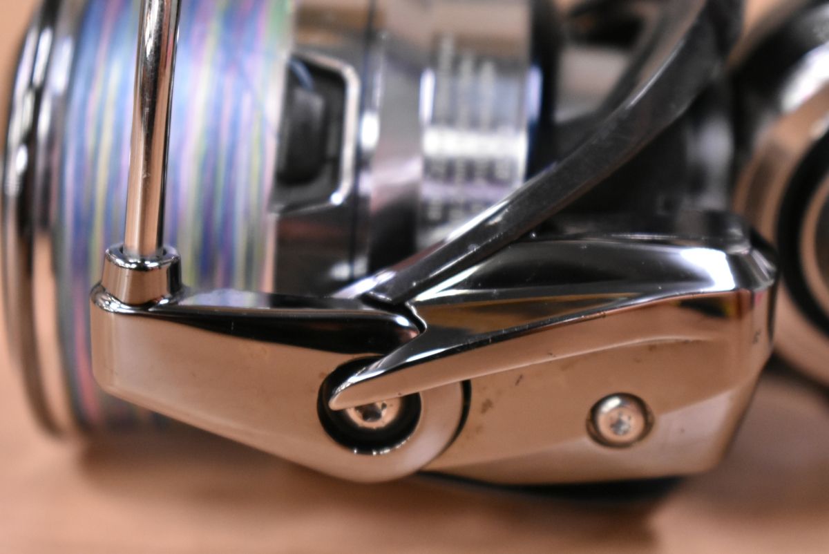 ダイワ 18 イグジスト LT 3000-CH DAIWA EXIST スピニングリール エギング シーバス アオリイカ ブラックバス 等