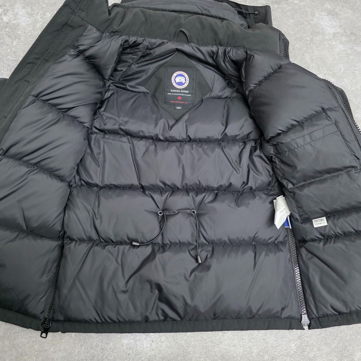 CANADA GOOSE カナダグース KAMLOOPS カムループス ユニセックス 廃盤