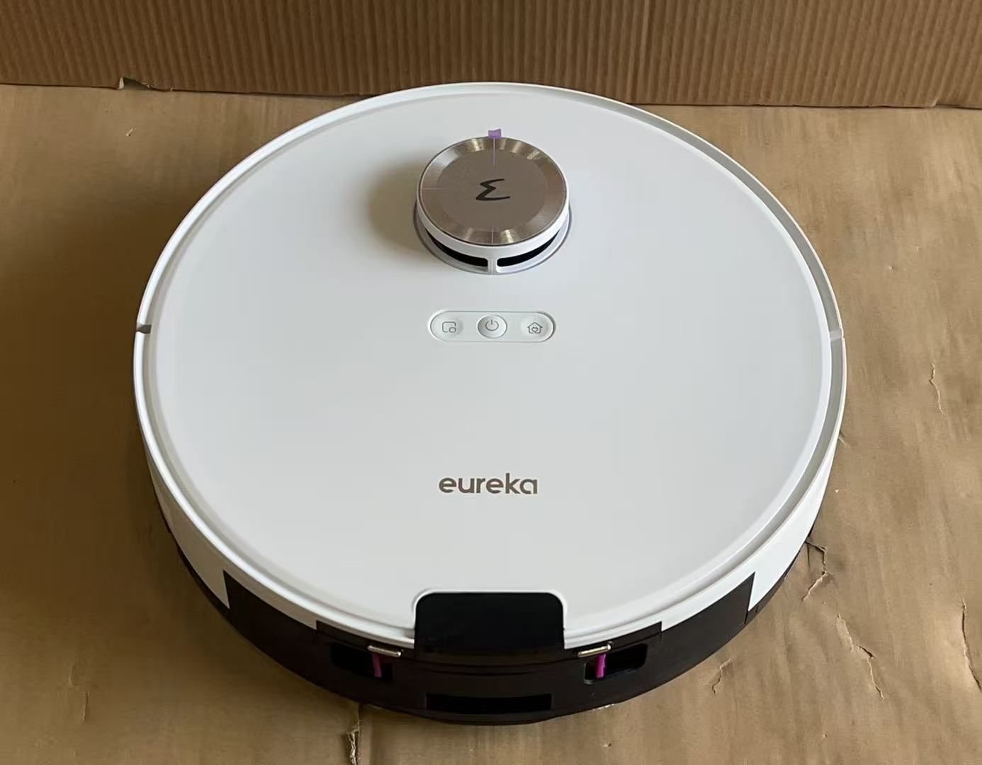 EUREKA（ユーリカ）ロボット掃除機 強力吸引 水拭き両用 ブラック E10s