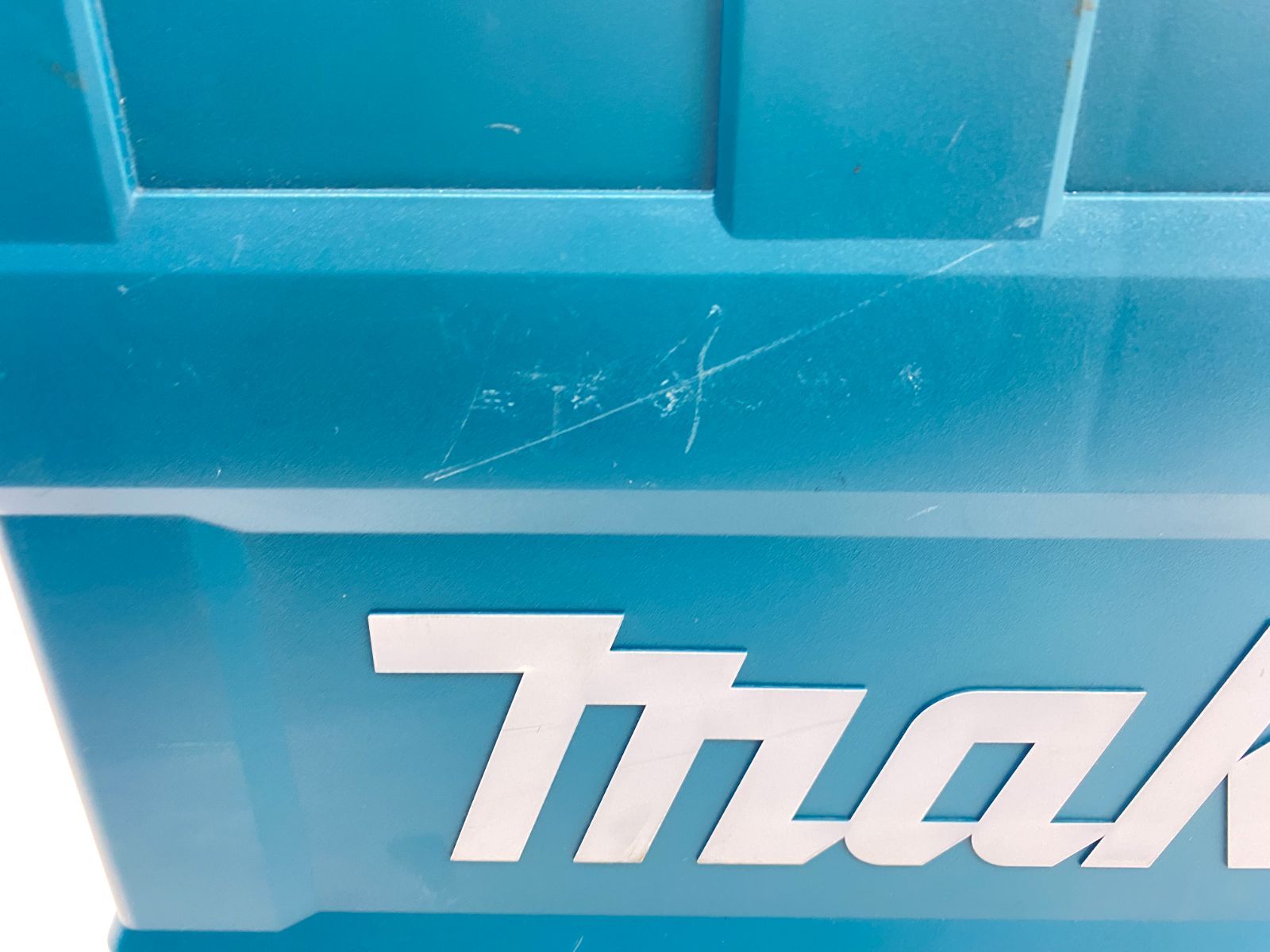 盛岡48-0013 makita マキタ 18㎜ 集塵システム DX 16付き ハンマドリル |120