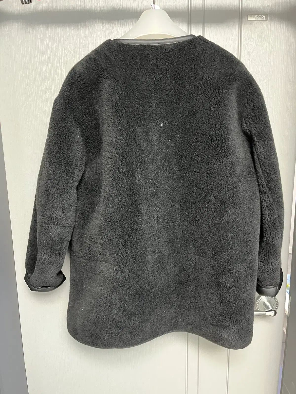 ダンスト ムートン M サイズ ブラック