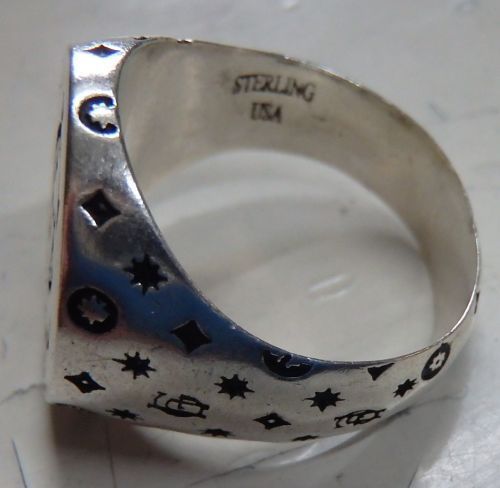 グラッドハンド USAジュエリー ロサンジェルス製 ファミリークレスト シルバーリング