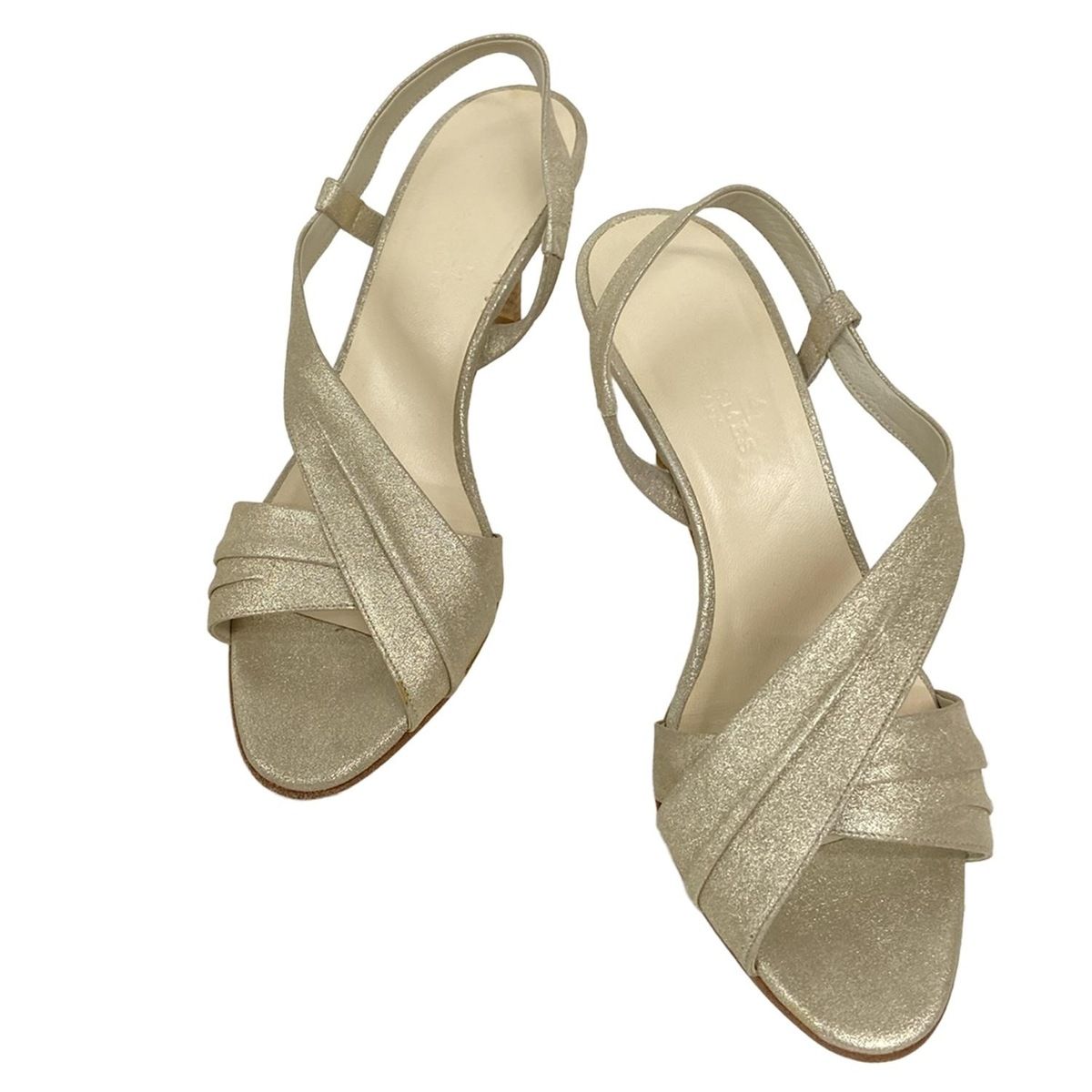 HERMES(エルメス) サンダル 36 レディース美品 - ゴールド ラメ レザー