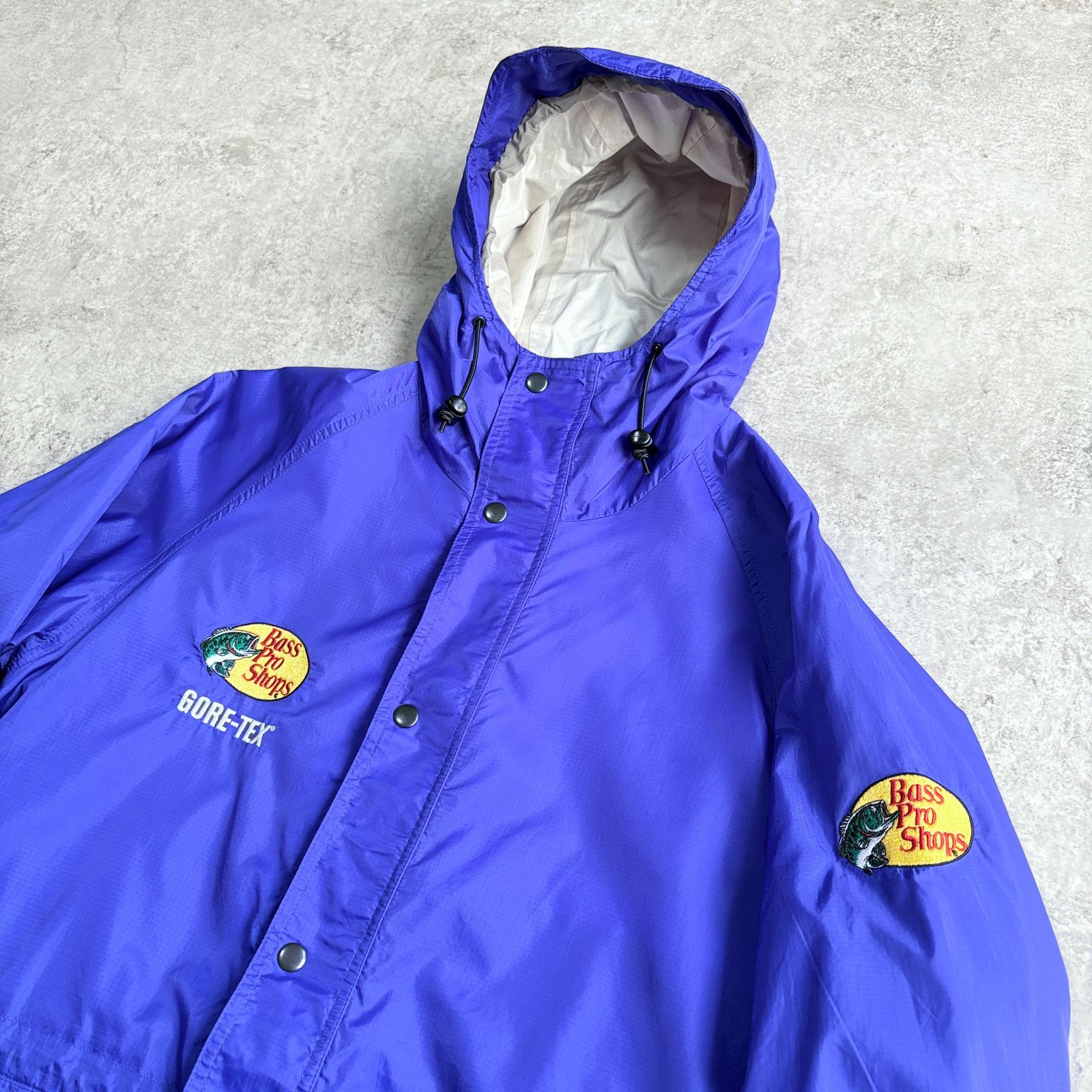 Bass Pro Shops ” GORE-TEX 