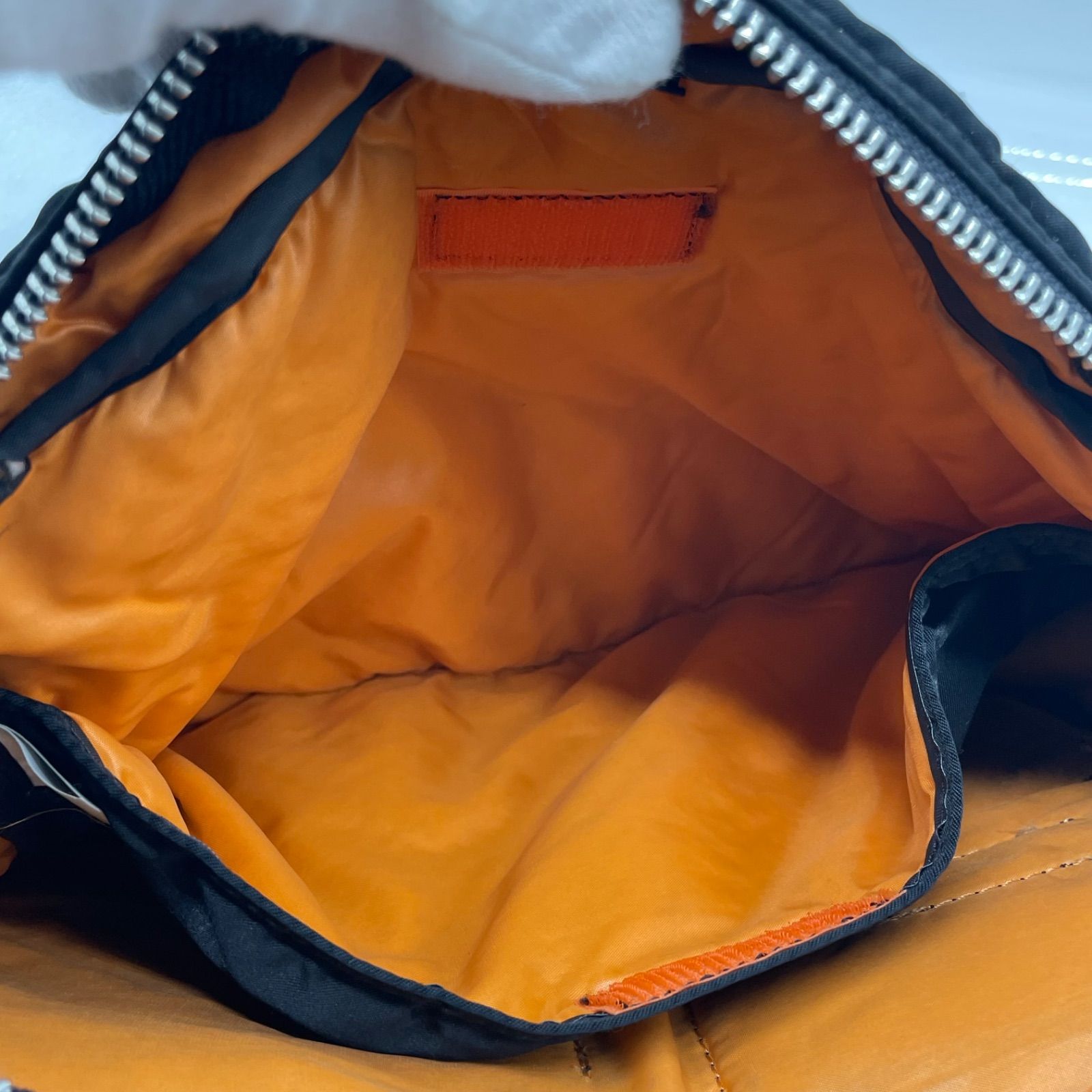 ショルダーバッグ