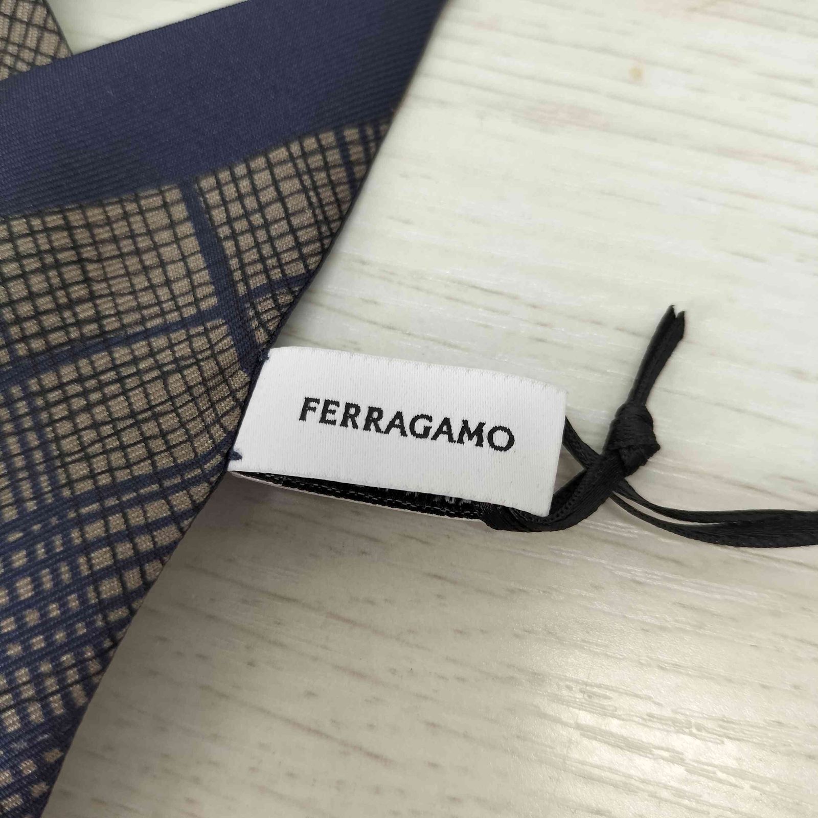 Salvatore Ferragamo(サルヴァトーレフェラガモ) SILK100 バンドゥ スカーフ レディース ONE SIZE 【中古】【ブランド古着バズストア】 サルヴァトーレフェラガモ Salvatore Ferragamo SILK100 バンドゥ