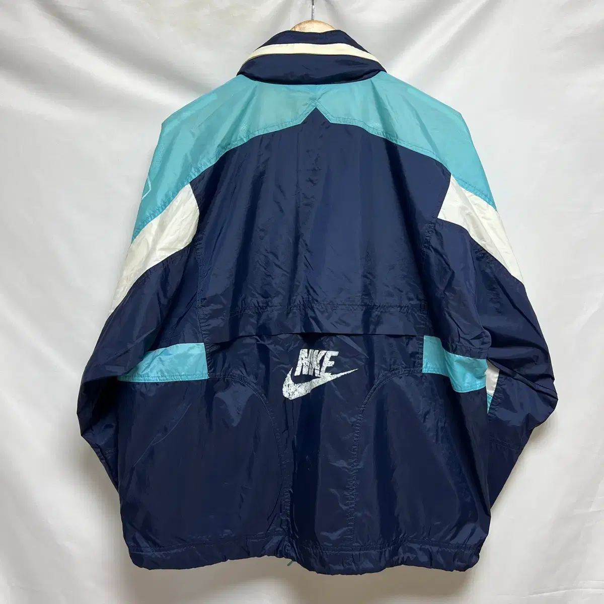 正規品/海外M NIKE FCバイエルン・ミュンヘン1860 オールドスクール