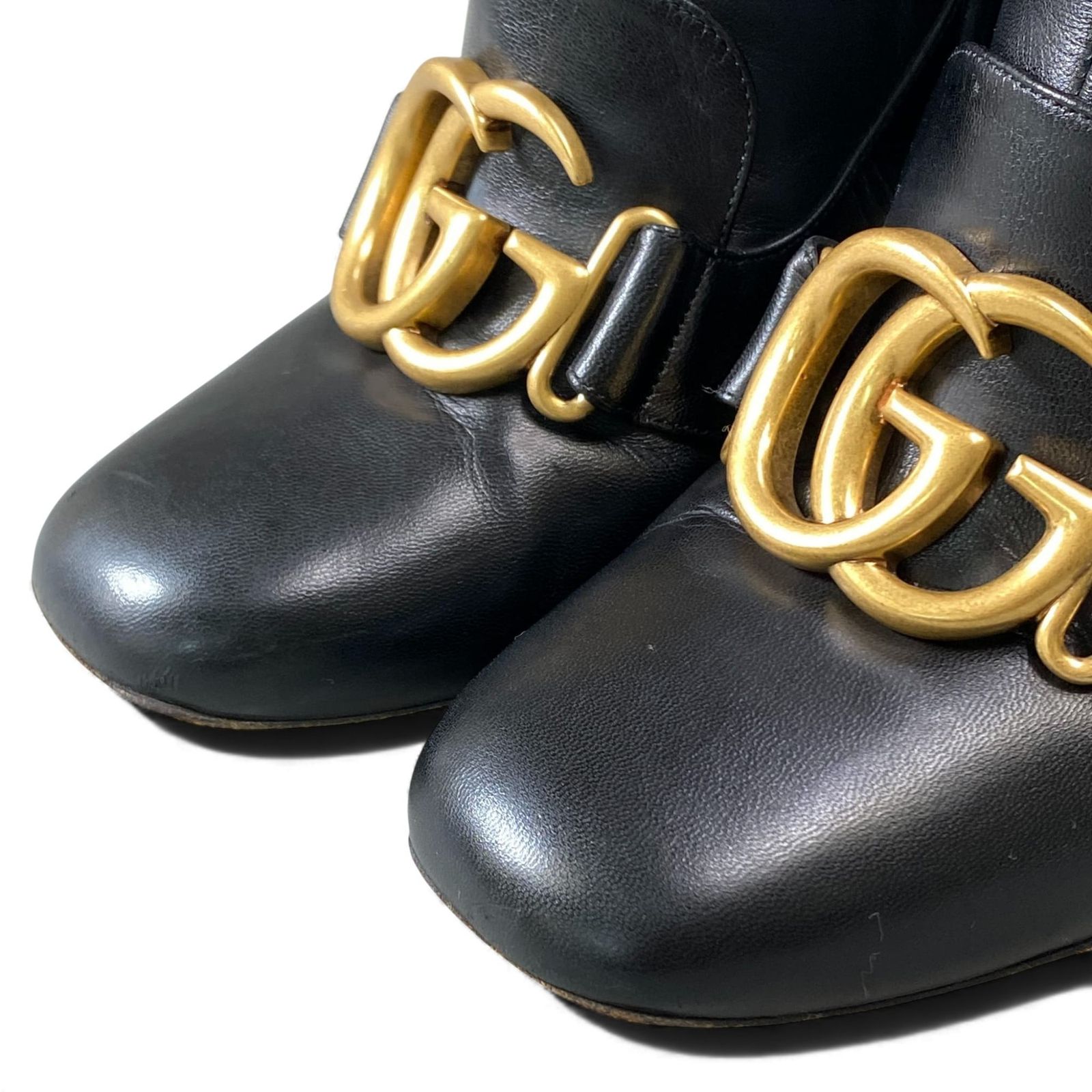 美品✨グッチ マーモント チャンキーヒールゴールド ブラックスエード ブーツ 1L11 GUCCI グッチ ダブルG GGマーモント ショートブーツ チャンキー